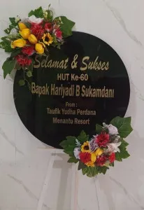Papan Akrilik Ucapan Ulang Tahun Kuningan
